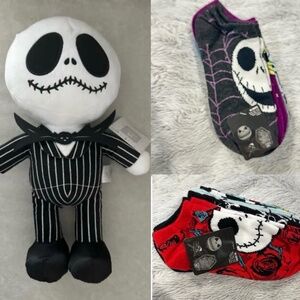 NEW Disney The Nightmare Before Christmas Jack Skellington Plush & socks bundle